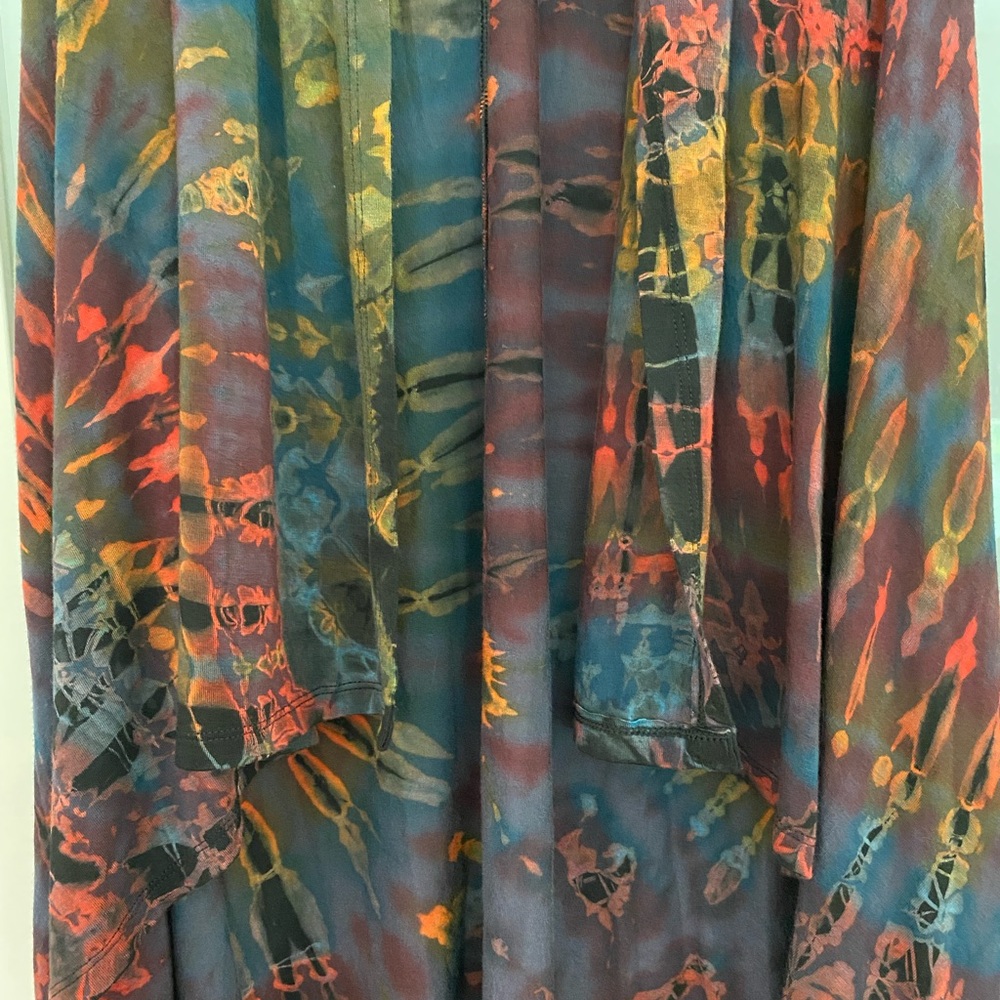Tucantango Cascading Open Front Tie-Dye Tunic - image 4
